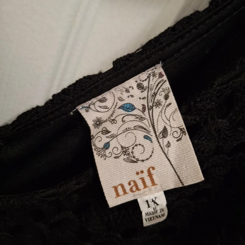 Naif Black Lace V Neck Crochet Bell‎ Sleeve A Line Dress Plus Size 1X